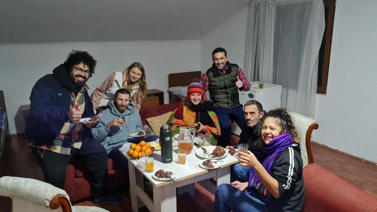 Merabi Guest House Makhinjauri Esterno foto